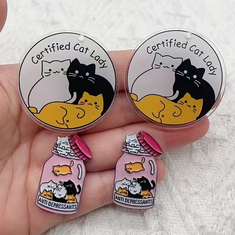 Pendentif chat mignon en acryl - Jewelry Making Necklaces avis et prix